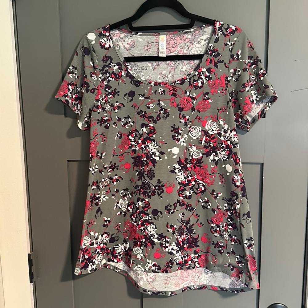 Hidden Minnie Mouse shirt